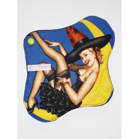 Serviette hygiénique lavable PIN-UP SORCIERE (M)