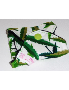 Serviette hygiénique lavable CANNABIS (M)