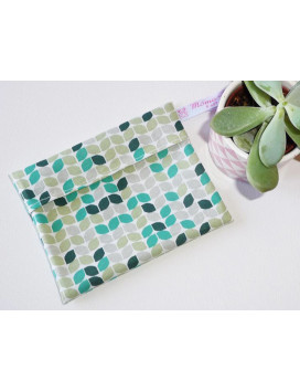 Washable and reusable waterproof pouch GREEN RETRO