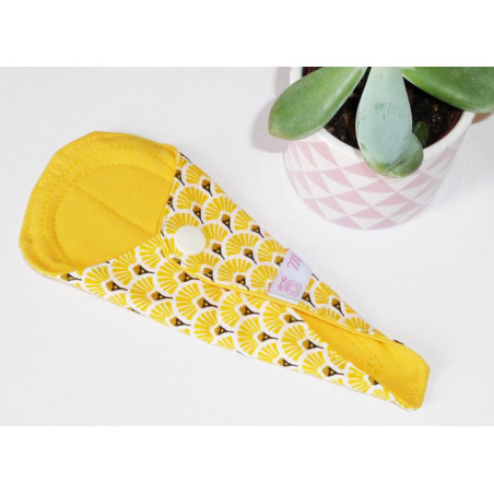 YELLOW FANS Washable string protector (16 cm)