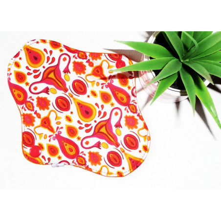 RETRO UTERUS washable panty liner (17 cm)