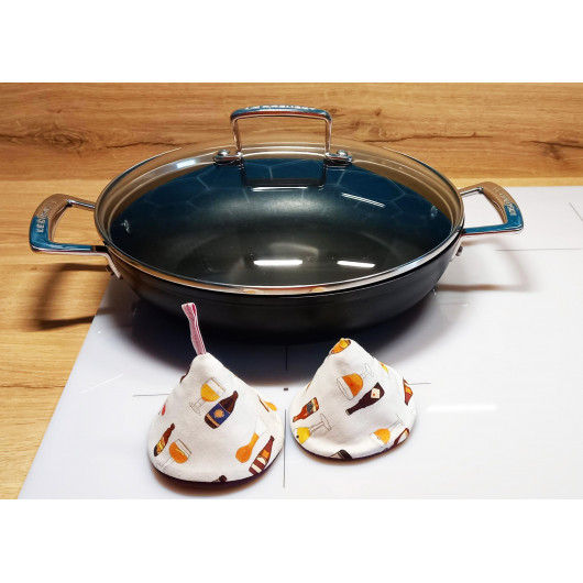 2 kitchen mitts - BELGIAN BEERS
