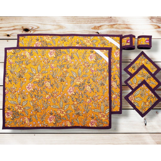 Sets de table avec sous-verres et ronds de serviette NIMAJ
