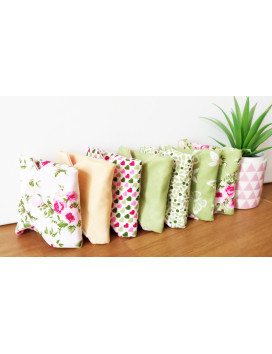 Pack 7 serviettes hygiéniques lavables - ROSES (M)