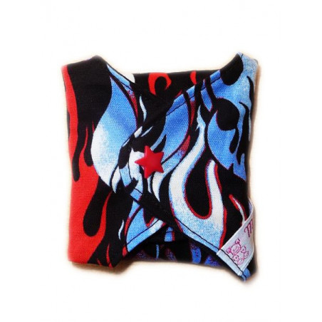 FLAMES washable panty liner (22 cm)